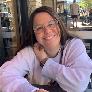 Meet your Posher, Sabrina